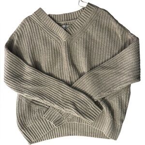 Hollister v neck sweater